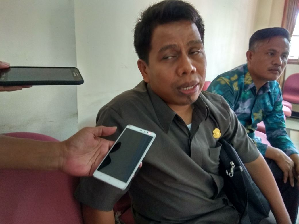 Yaudu Salam Ajo: Sekolah Berutang Akibat Lambannya Pencairan Dana BOS