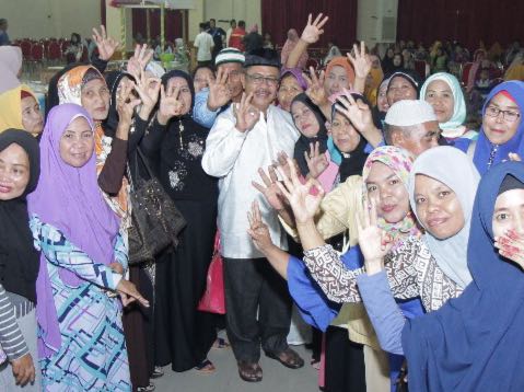 Buka Puasa Bersama Relawan, Rusda Mahmud Mengaku Kekuatan Tambahan Terus Mengalir