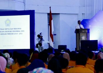 Ketum ISEI Minta Pengurus Cabang Turut Serta Membangun Perekonomian Sultra