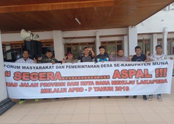 Massa FMPD Muna Berunjuk Rasa, Pemprov Sultra Jangan Diskriminatif Alokasikan Dana APBD