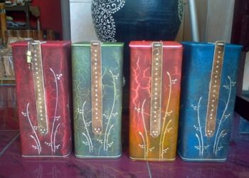 Melihat Pemuda Kreatif Desa Wandoke, Limbah Pipa Paralon  Disulap Menjadi Lampu Hias Cantik