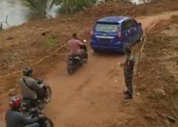 Jalan Trans Sulawesi di Sampara Sudah Bisa Dilalui Kendaraan