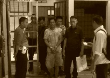 Suami Kelainan Jiwa, Gigit Leher Istri Sampai Meregang Nyawa