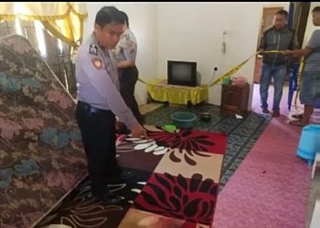 Polisi Olah TKP Kasus Pembunuhan di Desa Towua