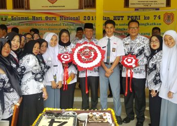 Wabup Pesisir Selatan: Generasi Muda Harus Cerdas Mengedalikan Teknologi