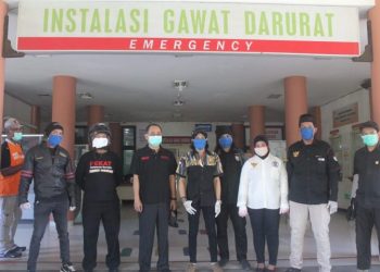 Support Paramedis, Sekjen DPP dan Pengurus DPD Pekat IB Makassar Sambangi RS. Wahidin