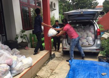 Pemkot Kendari Distribusikan 1.130 Paket Sembako untuk Warga Kecamatan Kendari