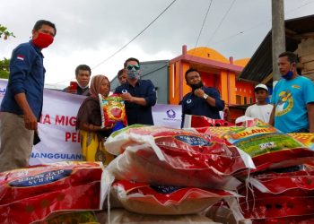 Hiswana Migas Sultra dan PT. Pertamina Salurkan Ratusan Paket Sembako Kepada Masyarakat Terdampak Covid-19