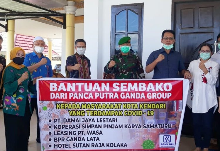 PT. DJL serahkan bantuan penanganan covid-19 di Sultra, senilai Rp1 miliar.