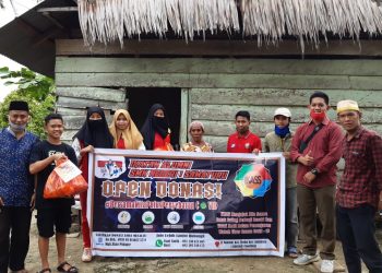 Lagi, IKASS Berbagi Sembako dan Takjil