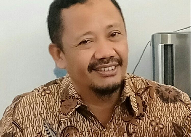 DR. Azhari