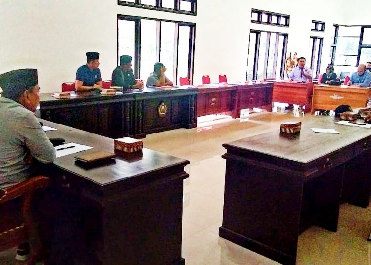 Rapat denagr pendapat soal honor aparat desa batal dilaksanakan di DPRD Konawe
