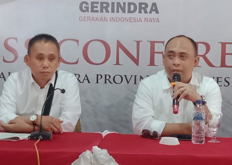 Ketua DPD Gerindra Sultra Andi Ady Aksar bersama Sekretaris Safarullah