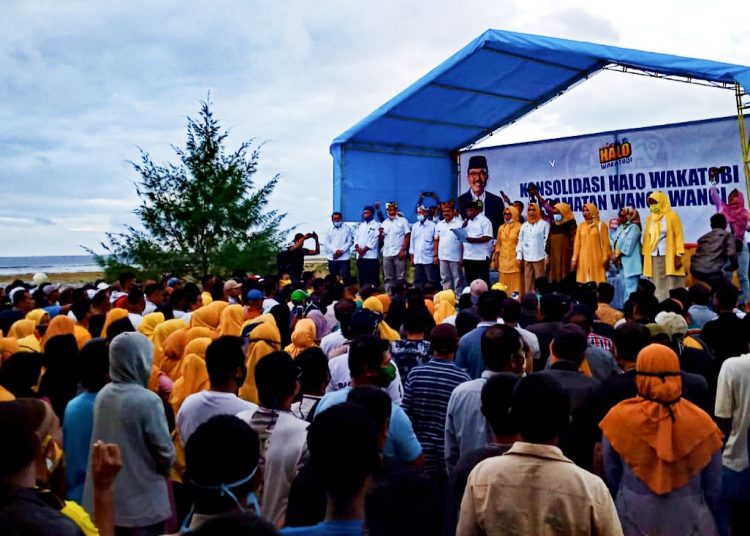 Pengukuhan tim relawan HALO di Wakatobi