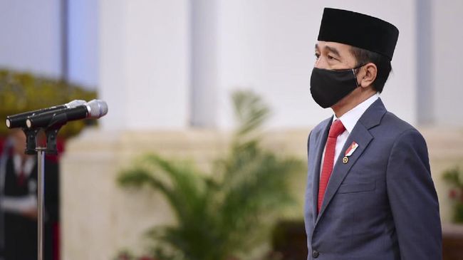 Presiden Joko Widodo melantik 12 duta besar.