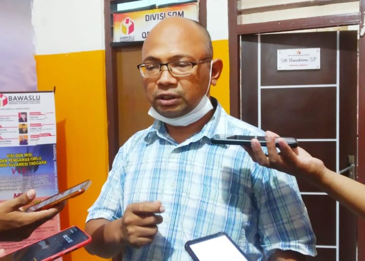 Darmono. Foto: Safrisal/Tenggaranews.com.