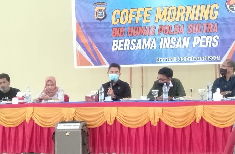 Kegiatan coffee morning Humas Polda Sultra.
