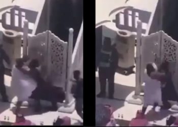 Khatib Jumat Masjidil Haram Diserang
