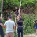 Relawan ASR dan ASLI Kendari Kerja Bakti Bersih-bersih Lingkungan