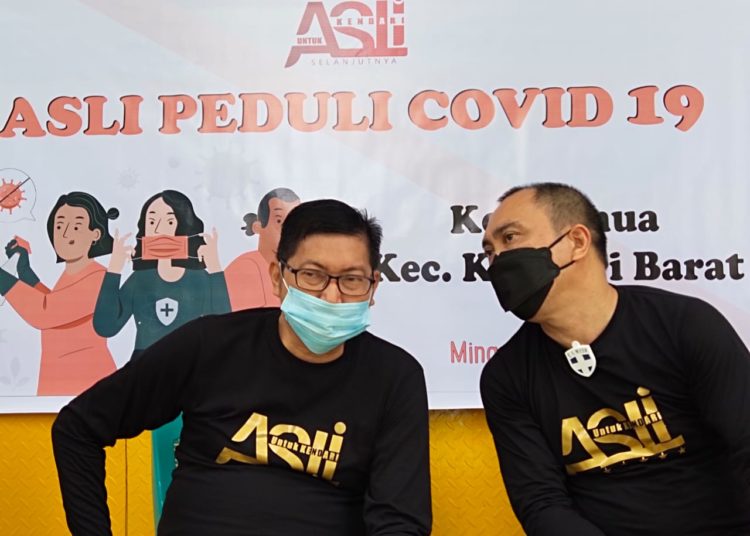 Pasangan ASLI KENDARI (Abdul Rasak dan Andi Sulolipu).