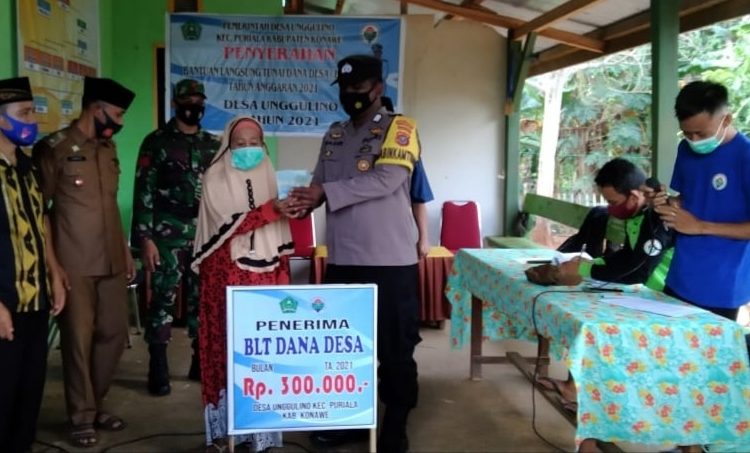 Penyerahan Bantuan Langsung Tunai Dana Desa Unggulino, Konawe.