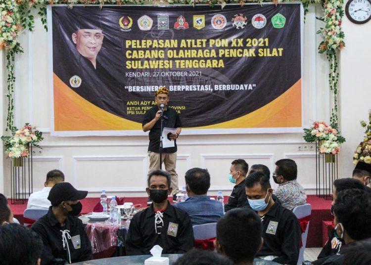 Andi Ady Aksar lepas dua atlet silat Sultra menuju PON XX Papua