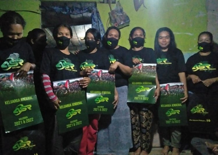 Kelompok emak-emak di Buton Utara.