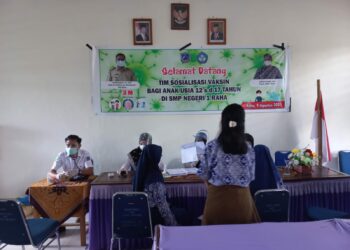 SMPN 1 Raha Gelar Vaksin Selama Tiga Hari