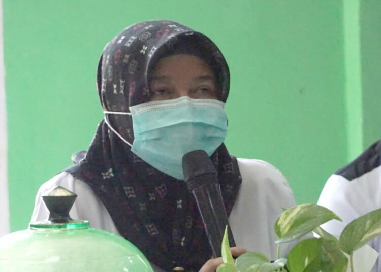 Kepala Dinas Kesehatan Kendari Rahminingrum