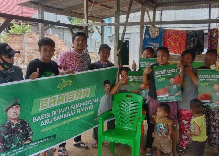 Antusiasme emak-emak di Desa Bende, Kolaka.