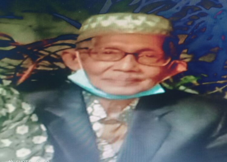 Semasa hidup H. Abdul Kadir Bin Sainu, ayahanda Sulkarnain Kadir Wali Kota Kendari