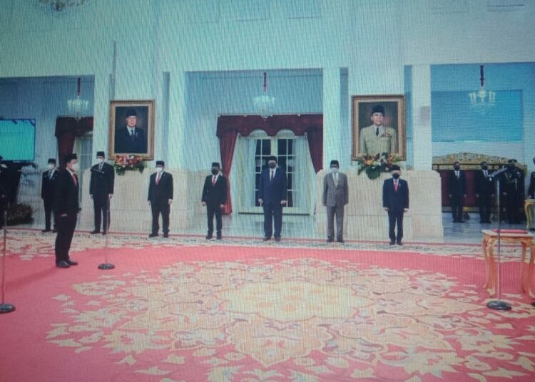 Presiden Joko Widodo melantik Gubernur Lemhanas