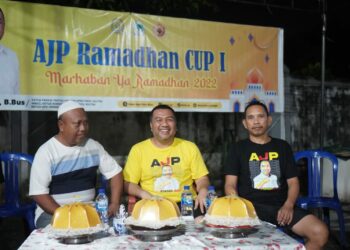 Aksan Jaya Putra Buka Kejuaraan  Badminto  AJP Ramadan Cup I