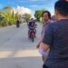 Komisioner Bersama Sekretariat dan Staf Sekretariat KPU Selayar Kompak Sponsori Giat Pembagian Takjil