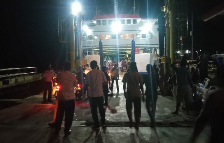Kondisi Pelabuhan Pamatata dihari kedelapan/Foto : Andi Fadly Daeng Biritta/TenggaraNews.com