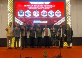 OJK Sultra Menggelar Seminar Edukasi Keuangan di Era Digitalisasi
