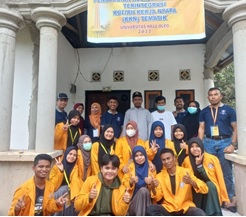 Mahasiswa KKN Tematik Jurusan Kimia FMIPA UHO di Desa Tanjung Tiram Moramo Utara, Konawe Selatan