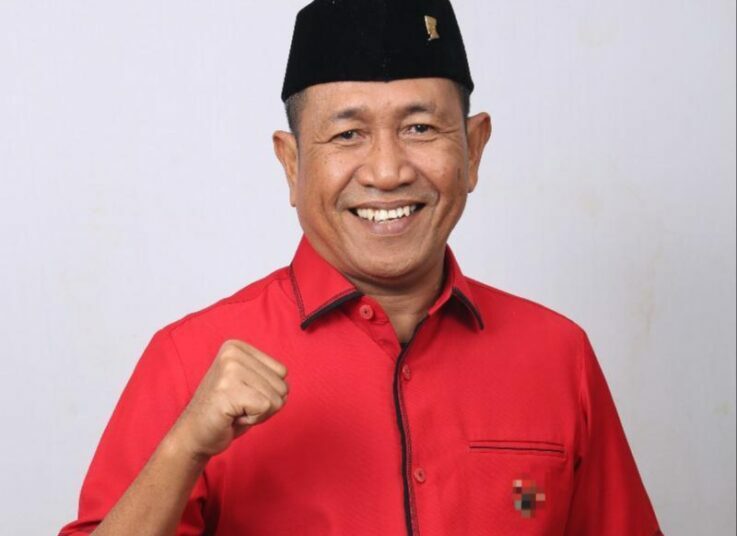 Ketua DPC PDI Perjuangan Kota Kendari H. Ishak Ismail SH
