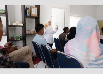 Undang pelatihan Untuk Pelaku UMKM di Muna, Muzdalifah : Pentingnya Sertifikasi Izin Usaha Bagi UMKM