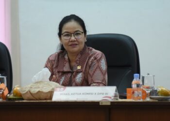 Anggota DPR, Agustina : Berbagai Macam Peraturan Mendikbud Tidak Sinkron