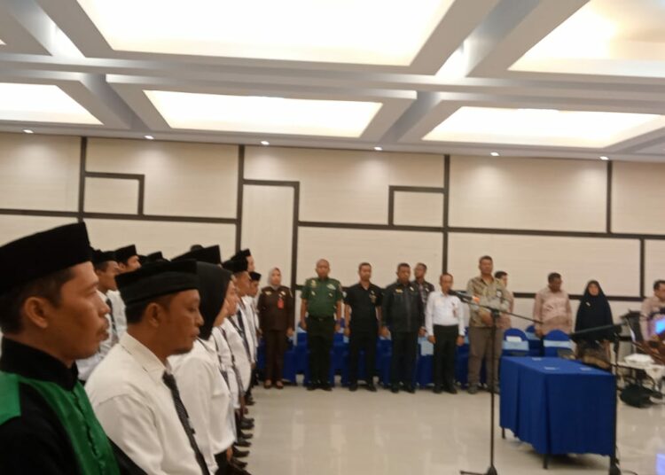 55 anggota PPK resmi dilantik KPU Kota Kendari/Foto : Munir/TenggaraNews.com