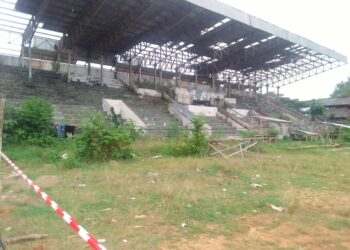 Akhirnya, Juru Sita PN Kendari Eksekusi Lahan Stadion Lakidende