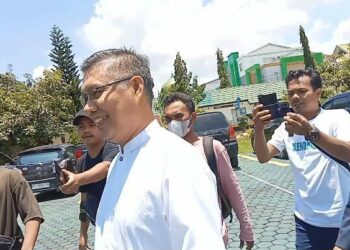 Sulkarnain Kadir Diperiksa Kejati 2,5 Jam, Sekarang Sudah Pulang