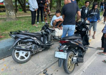 Dua Pengendara Motor Tabrakan di Sultan Hasanuddin, Satu Patah Tulang