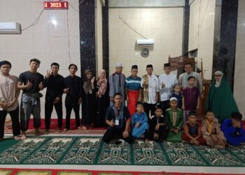 Mirkas CEO Teramesa Group  Membuka Lomba Religi Ramadhan di Masjid Nurul Iman Padaleu Baito Dalam