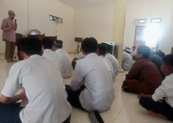 Sekolah Islam Terpadu Mubar Gelar Seminar Hadirkan Dosen Bina Nusantara Jakarta
