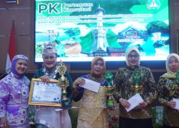 Foto Pulau Labengki Juara Satu Lomba Fotograpi Alam IAD Kejati Sultra