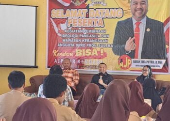 Aksan Jaya Putra Lakukan Pembinaan Ideologi dan Wawasan Kebangsaan di Dua Sekolah