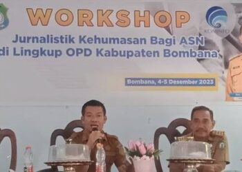 Staf Ahli Bupati Bombana Secara Resmi Buka Workshop Jurnalistik Kehumasan