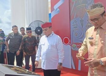 Resmikan Kantor Bupati Buteng, Ini Pesan Pj Gubernur Sultra